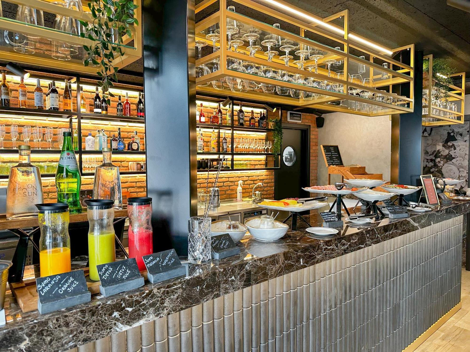 Hotel Moon & Sun Lisboa ภายนอก รูปภาพ